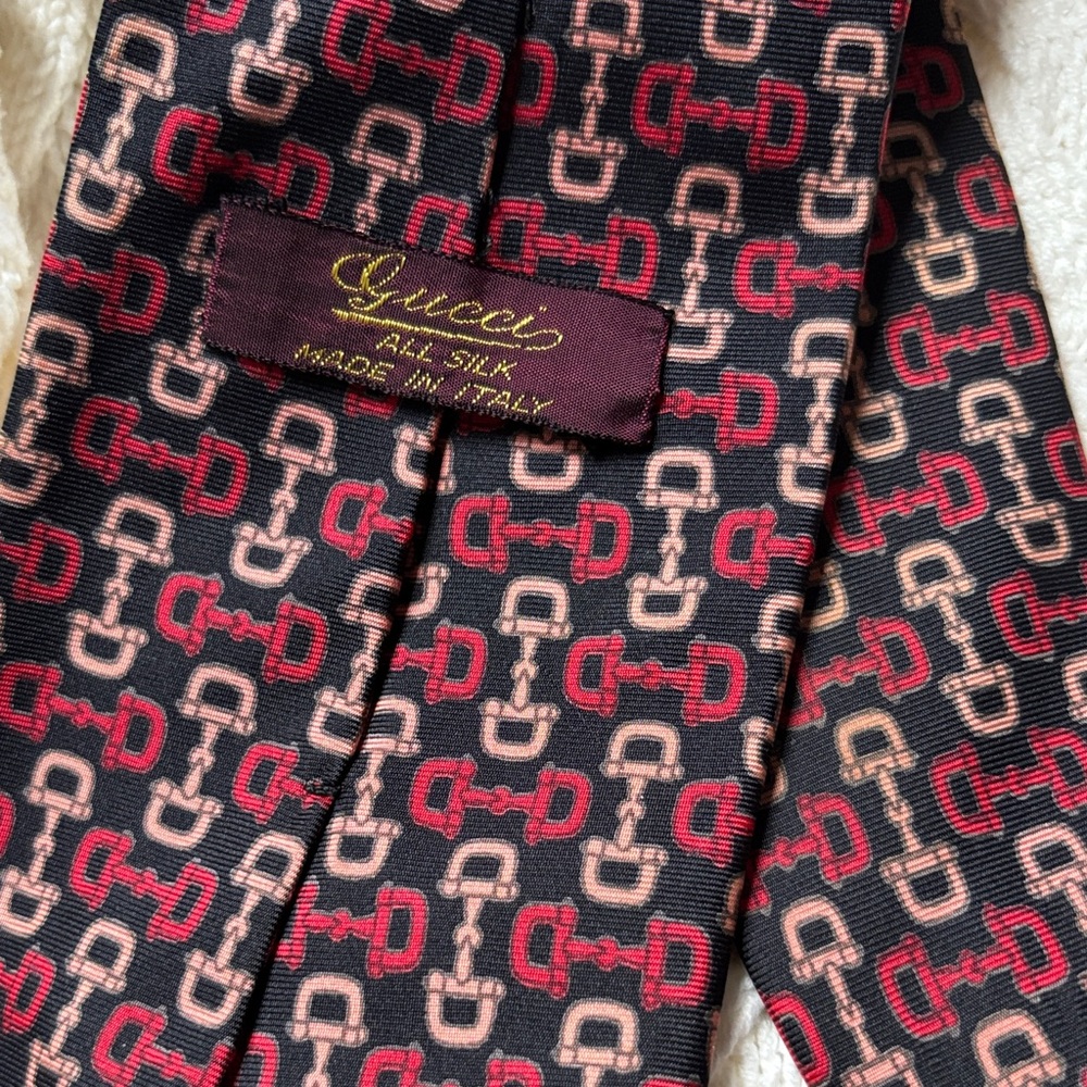 Gucci Black and Red Logo Men's Tie